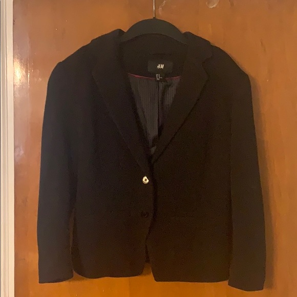 Blazer - Picture 1 of 2